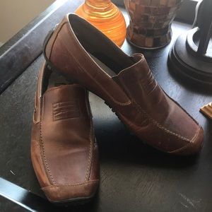 Men’s leather loafer